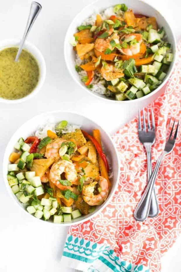 Chipotle Shrimp and Pineapple Bowls | Paleo and easily made Whole30 compliant! | paleo recipes | Whole30 recipes | perrysplate.com