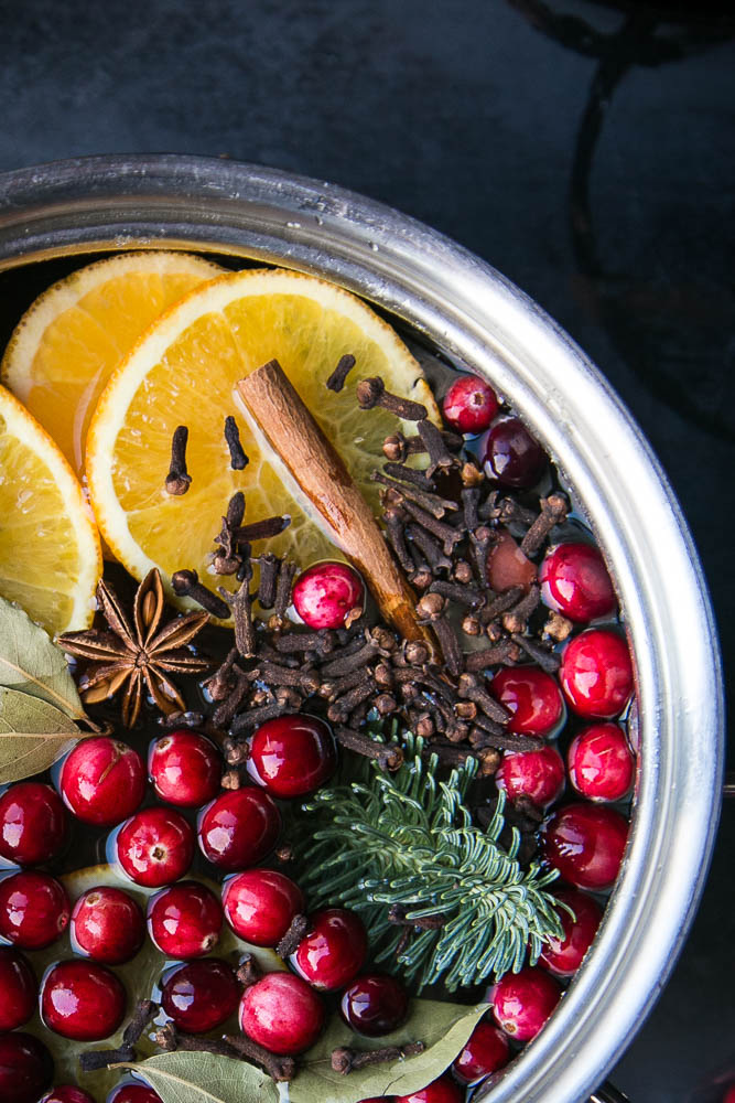 Christmas Simmer Pot That Will Make Your Home Smell Like Christmas