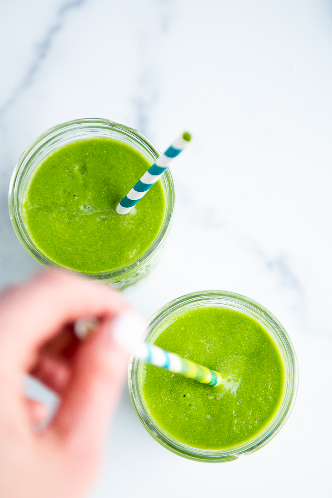 Papaya Spinach Smoothies for Bloating